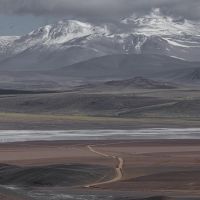 Claudia, la geóloga que captura la esencia de los Andes con su lente