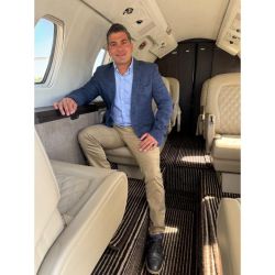 El Visionario Empresario de la Industria Aeronáutica | Foto:CEDOC