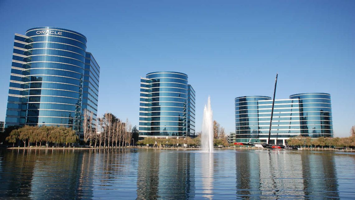 Silicon Valley toma posición sobre el pánico laboral generado por IA - Perfil thumbnail
