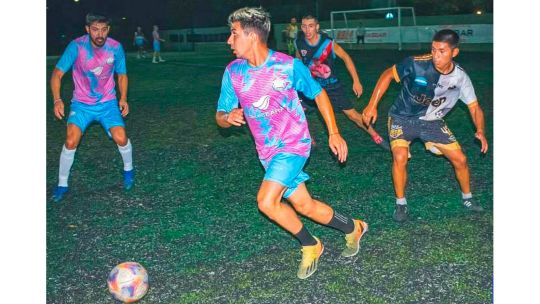 Buenos Aires se prepara para recibir el Mundial de fútbol LGBT