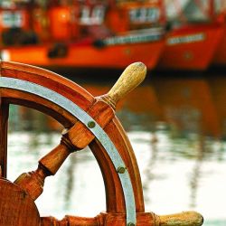 Los barcos amarillos del puerto de Mar del Plata van a desaparecer.