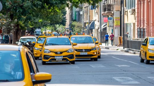 Córdoba sin GNC: taxistas y remiseros recibirán combustible sin cargo ante la falta de gas