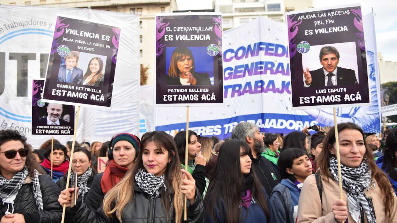 Marcha de Ni Una Menos en el Congreso.