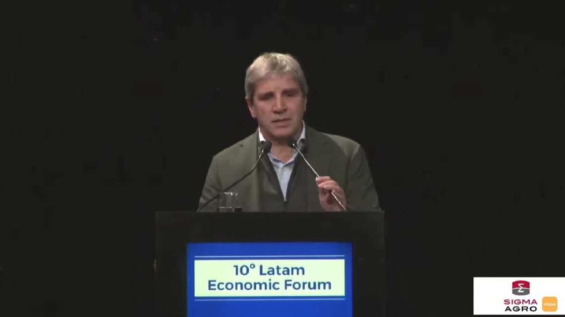 Pese a las críticas, Luis Caputo aseguró a empresarios: "Estamos más motivados que nunca"