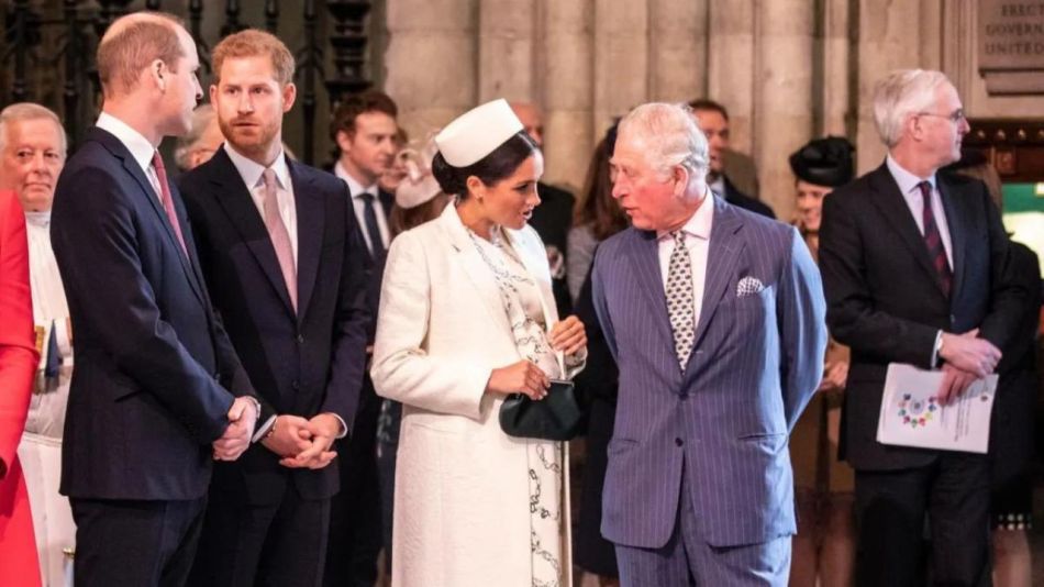 Meghan Markle y Carlos III