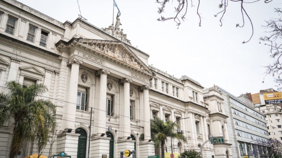 Universidad de Buenos Aires 20240604