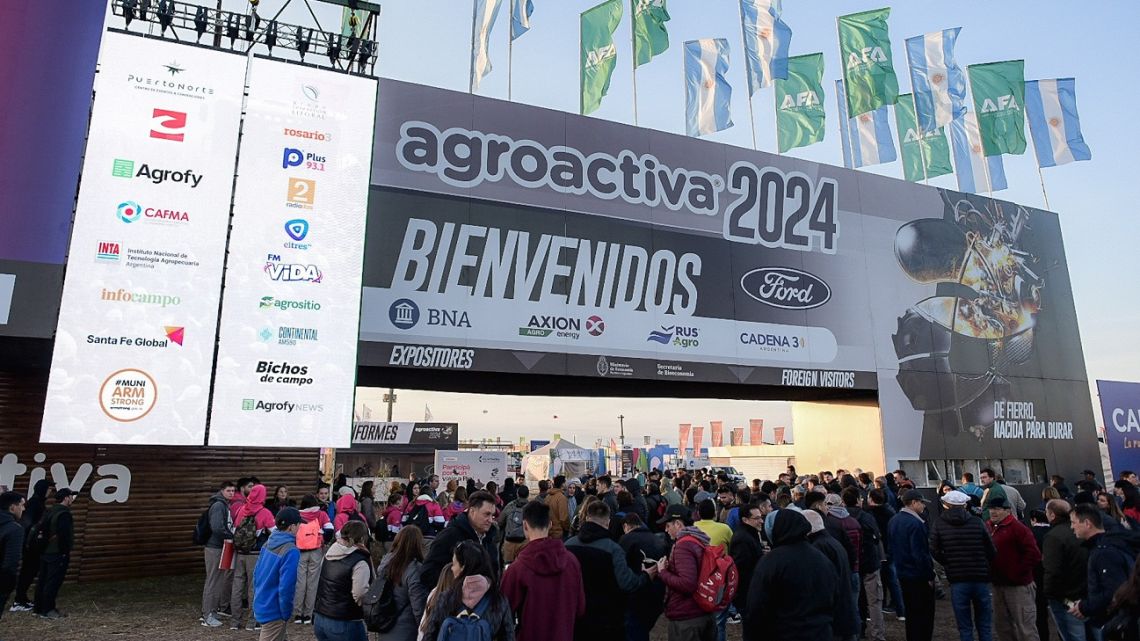 El presidente Javier Milei llega a Santa Fe para recorrer la feria de campo Agroactiva