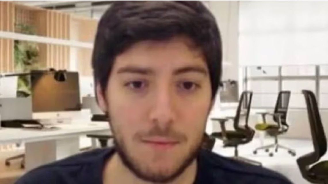 A well-known libertarian activist and Twitter influencer, Juan Pablo Carreira (better known as his screen name 'Juan Doe') has formally been appointed as the government's National Digital Communications Director.