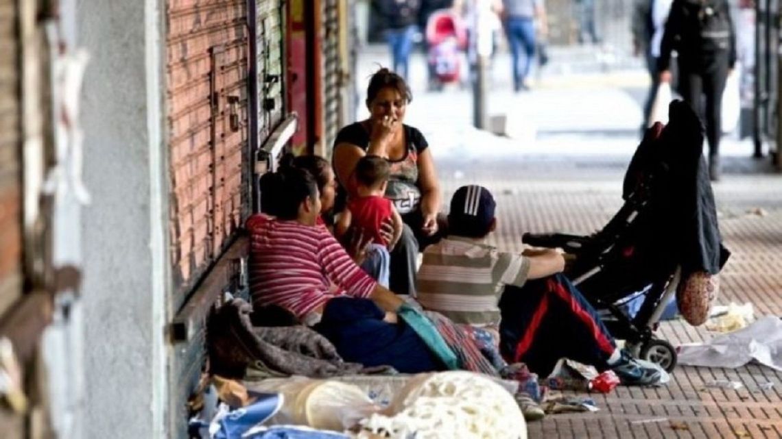 Crece el desempleo y la miseria | Perfil