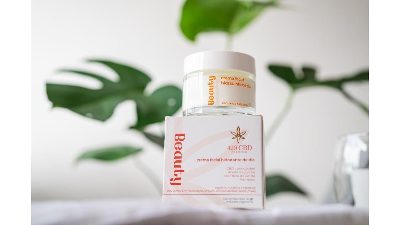 Empresa Argentina impulsa a su público a emprender con línea premium de cosmética   | Foto:CEDOC