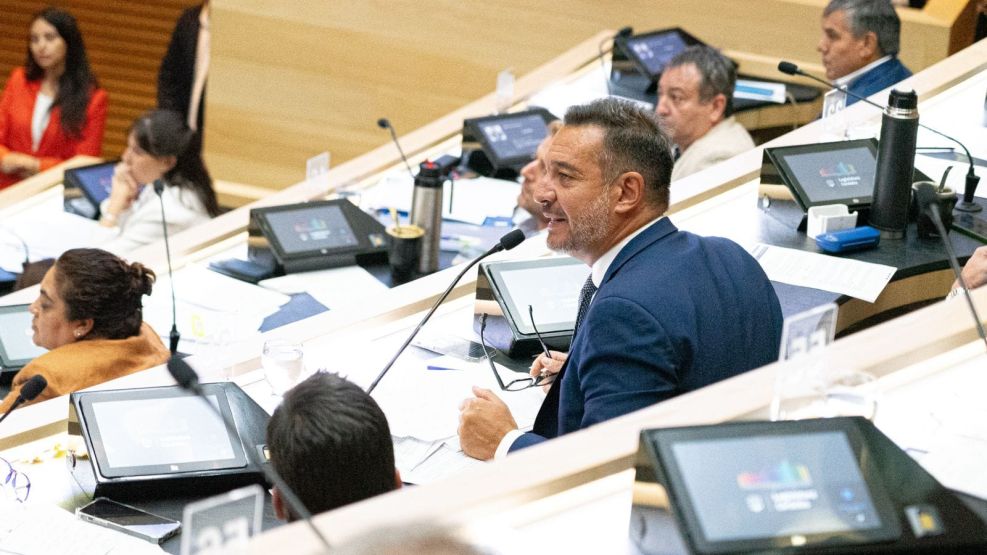 Legislador Miguel Siciliano