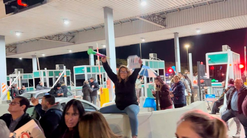 Protesta en el peaje de La Calera