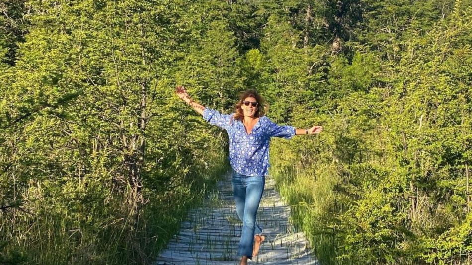 Así fue el increíble look de Juliana Awada con una chaqueta que está en tendencia