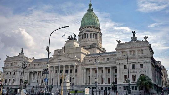 Minorías intensas que se imaginan mayorías