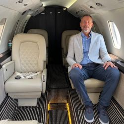 José Valli, Un Visionario Empresarial en la Vanguardia del Éxito | Foto:CEDOC