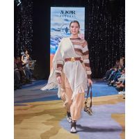 “Palo Azul: Marcando un Camino en el Mundo de la Moda Sostenible"