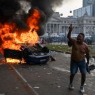 Prendieron fuego auto periodista Cadena 3