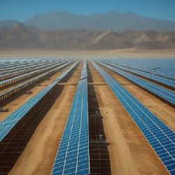 El megaparque de energía solar chino ya está funcionando.