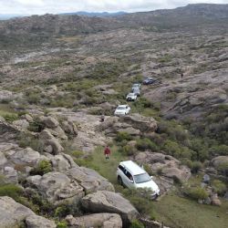 Travesía off road a través de las piedras picantes de Mina Clavero, by Mainumby4x4.