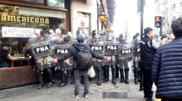 Policía en la pizzería La Americana 