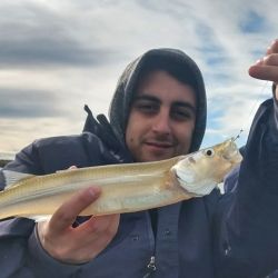 En la laguna los controles son rigurosos, cada pescador debe contar con chalecos salvavidas y respetar el cupo de 25 piezas por aficionado.