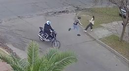 Policía se defendió de motochorros a los tiros 20240613