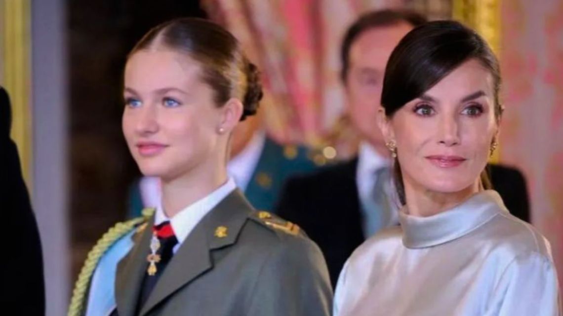La princesa Leonor se niega a vivir en Zarzuela con Letizia Ortiz | Caras