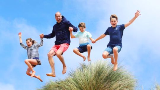 La alegre foto familiar que Kate Middleton subió por el cumpleaños del príncipe William