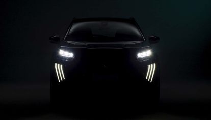 El SUV compacto de la marca del león será presentado muy pronto, pero Stellantis aprovechó para revelar algunas fotografías en formato teaser.