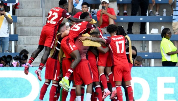 Canadá vs Perú