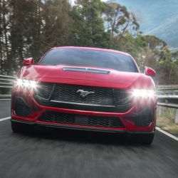 La Nueva Generación de Mustang, en la versión GT Performance V8, estará disponible en el país antes de fin de año.