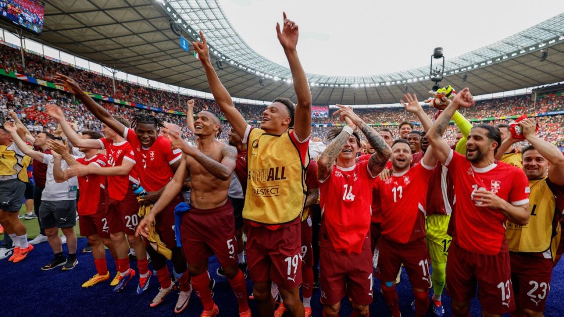 Suiza tumbó a Italia en el inicio de los octavos de final de la ...
