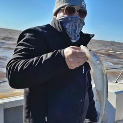 Desde Berisso, el guía Fernando Sánchez concretó buenas salidas cerrando un mes muy fructífero. 