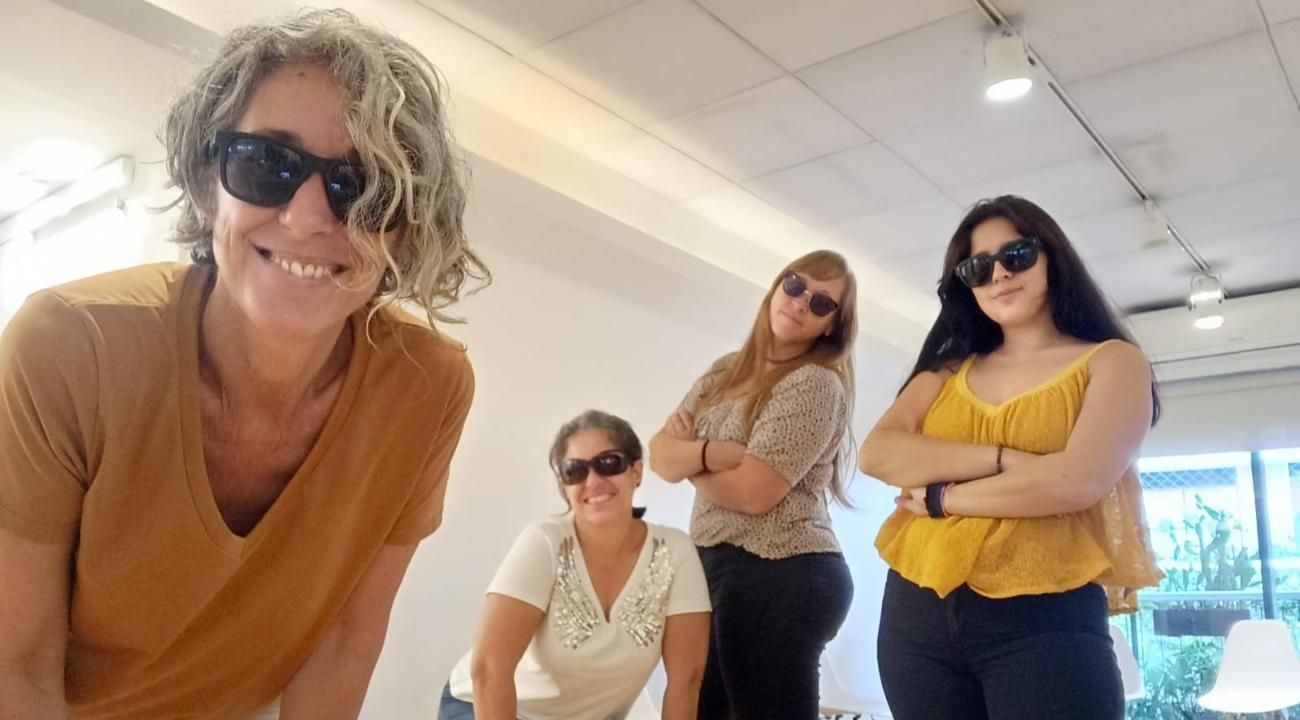 Academia de Consteladores Oveja Negra: Sanando a Distancia