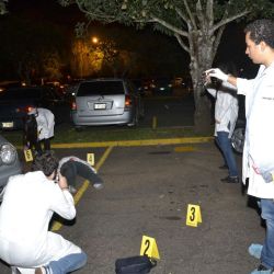 Es fundamental que los peritos se hagan presentes, y lleven a cabo un registro general y detallado del lugar en el que ocurrió un hecho.