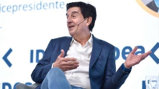 Melconian: “La posibilidad de ir a una dolarización en la Argentina es menos 10”