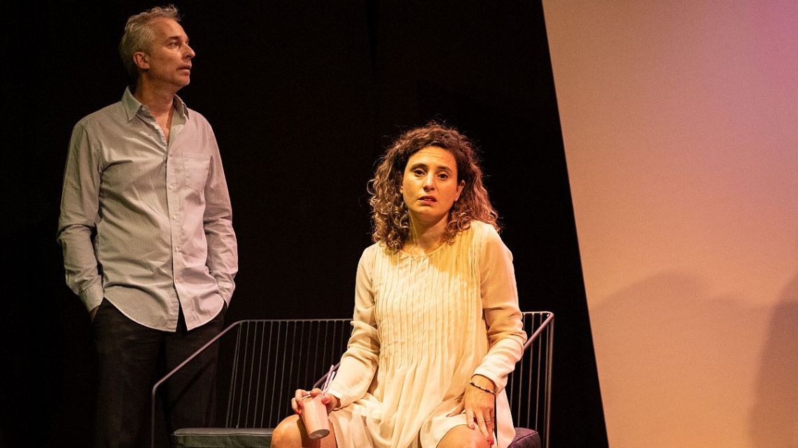 El Ovulo: la dificultad para concebir en una obra que pasa por todos los estados de ánimo