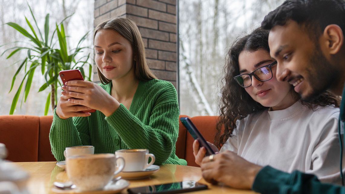 1 de cada 3 trabajadores de la Generación Z planea cambiar de empleo en los próximos 12 meses