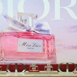 Miss Dior Parfum celebra su lanzamiento en Unicenter Shopping.