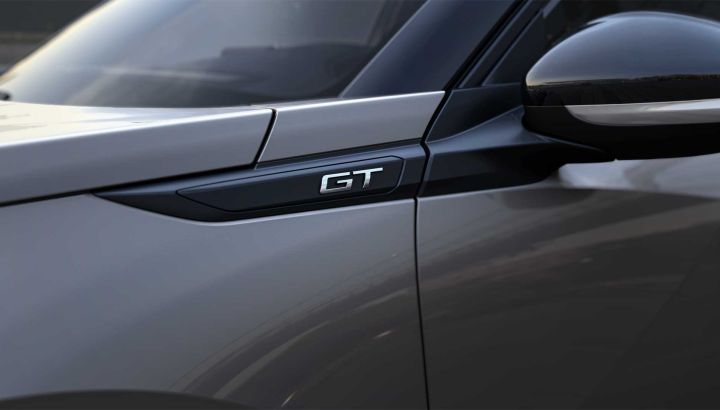 Con fotos oficiales, Peugeot confirma la versión GT del 2008 nacional