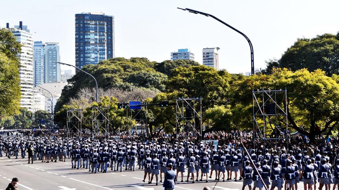 Festejos del 9 de julio en CABA: horario del desfile militar, Tedeum y el mapa de cortes de calle por el Día de la Independencia