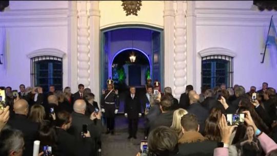 Javier Milei encabeza la vigilia del 9 de Julio en Tucumán con gobernadores aliados: horario, cadena nacional y agenda oficial