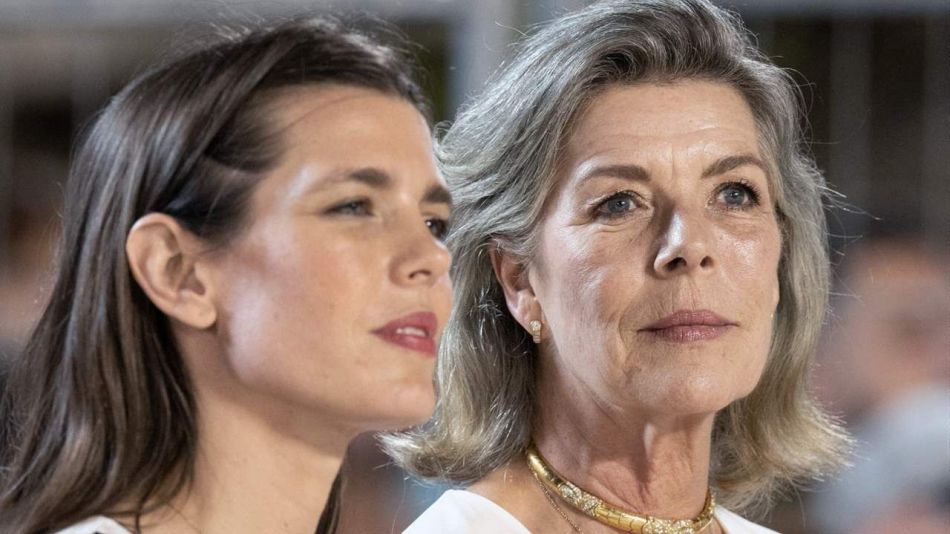 Carolina de Mónaco y Carlota Casiraghi