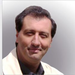 Alejandro Parra