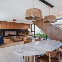 Entre aires de verano: Un refugio pensado para el relax en armonía con la naturaleza