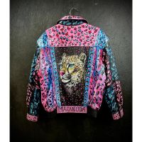 Macanuda: Vistiendo arte y estilo