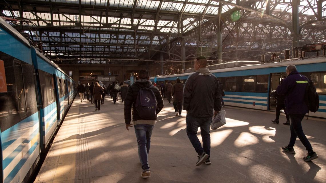 La “terapia de shock” de Milei crea una dramática desigualdad de ingresos en Argentina