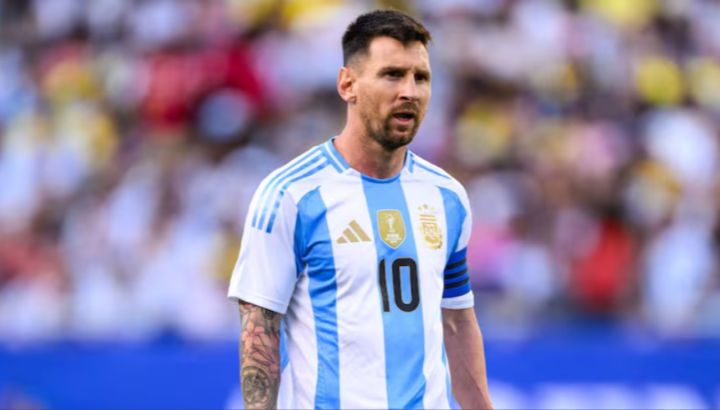 Garro exige disculpas a Messi