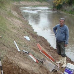 El hallazgo tuvo lugar a orillas del río Reconquista, entre las ciudades bonaerenses de Merlo y de Moreno.