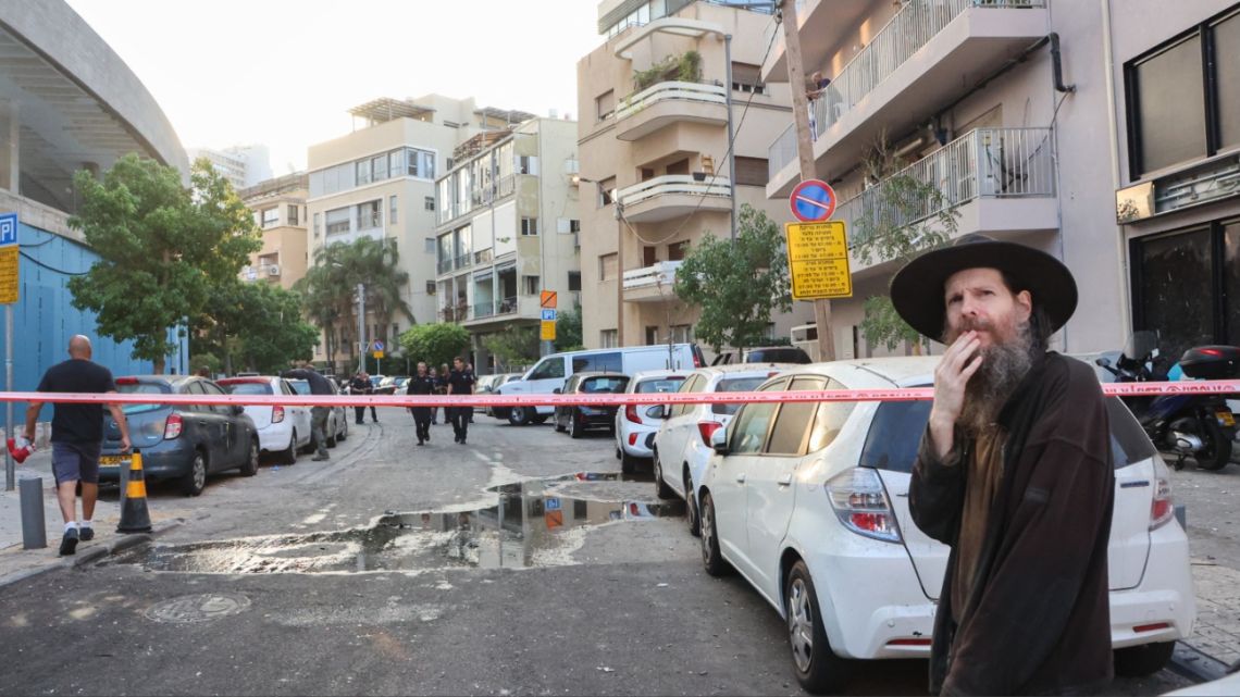 Burlando El Escudo De Hierro Un Drone Alcanzó El Centro Tel Aviv Dejando Un Muerto Y Heridos 5498